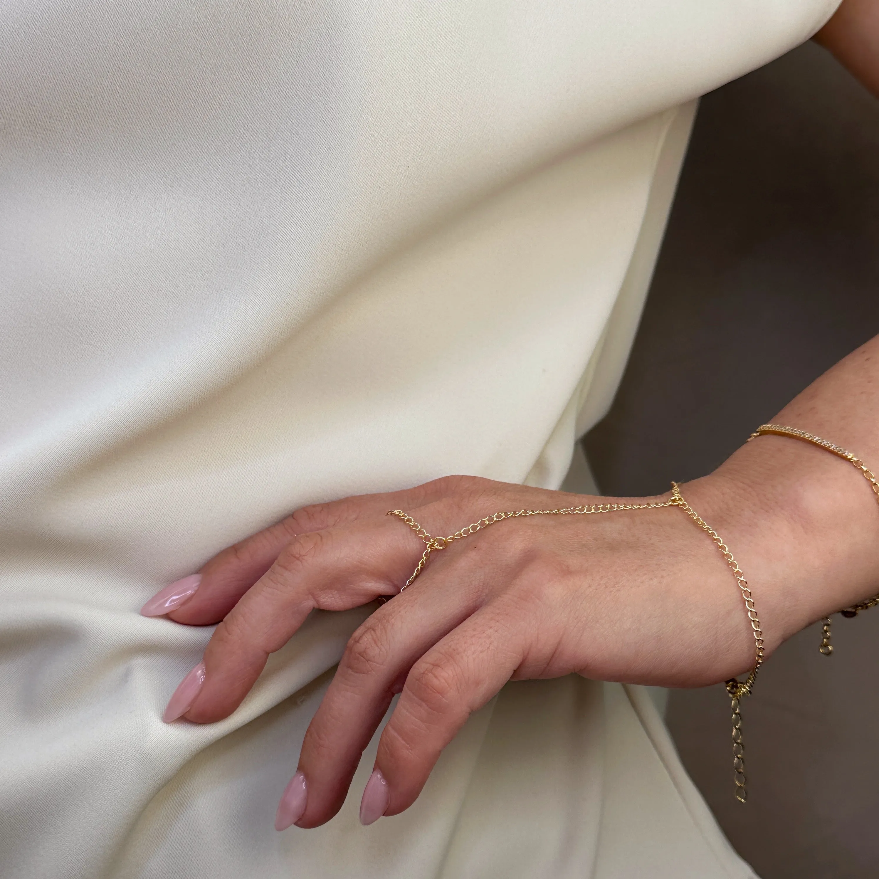 18k Gold Filled Plain Hand Chain