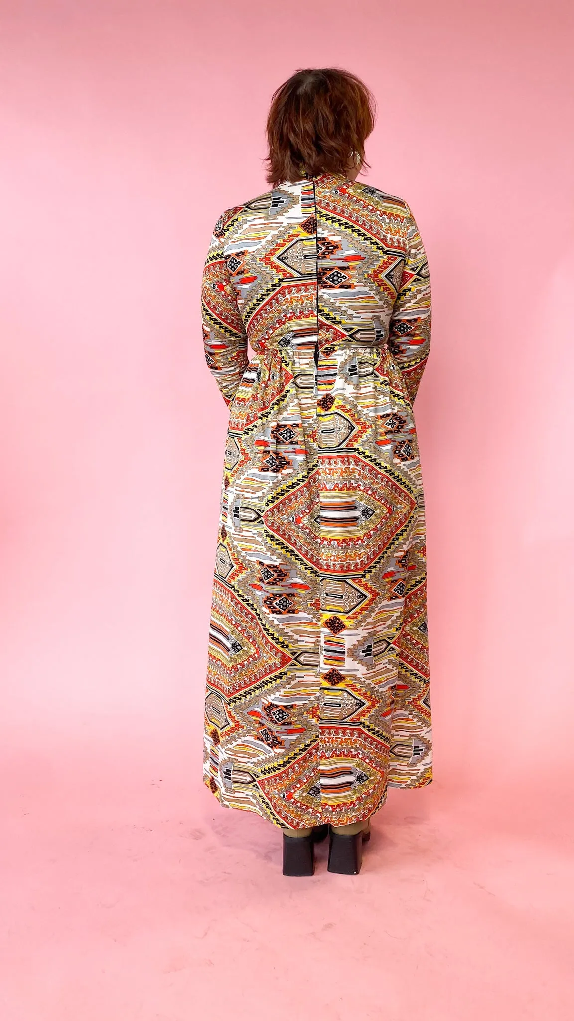 1970s Abstract Patterned Maxi Dress, sz. M