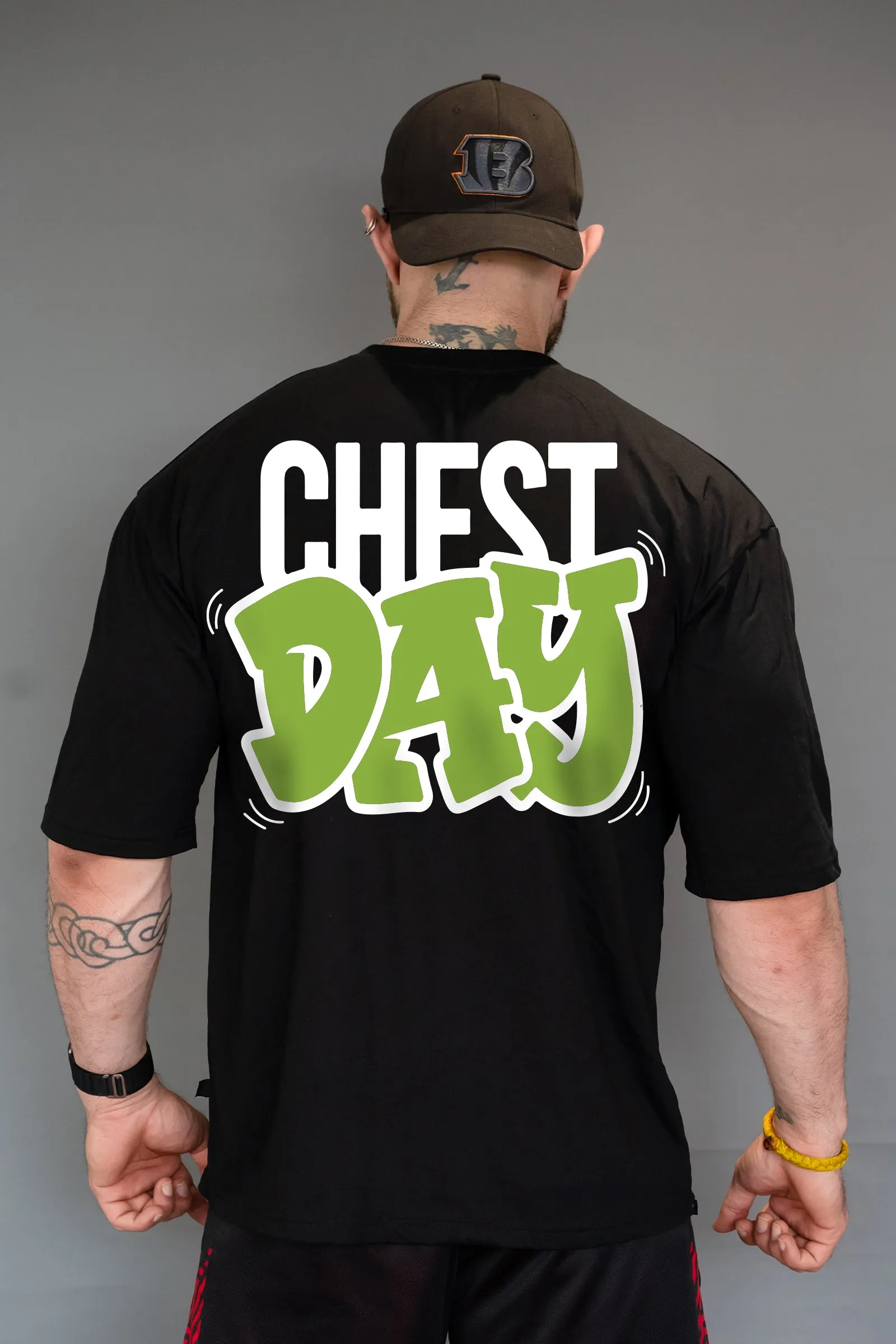 CHEST DAY OVERSIZED T-SHIRT