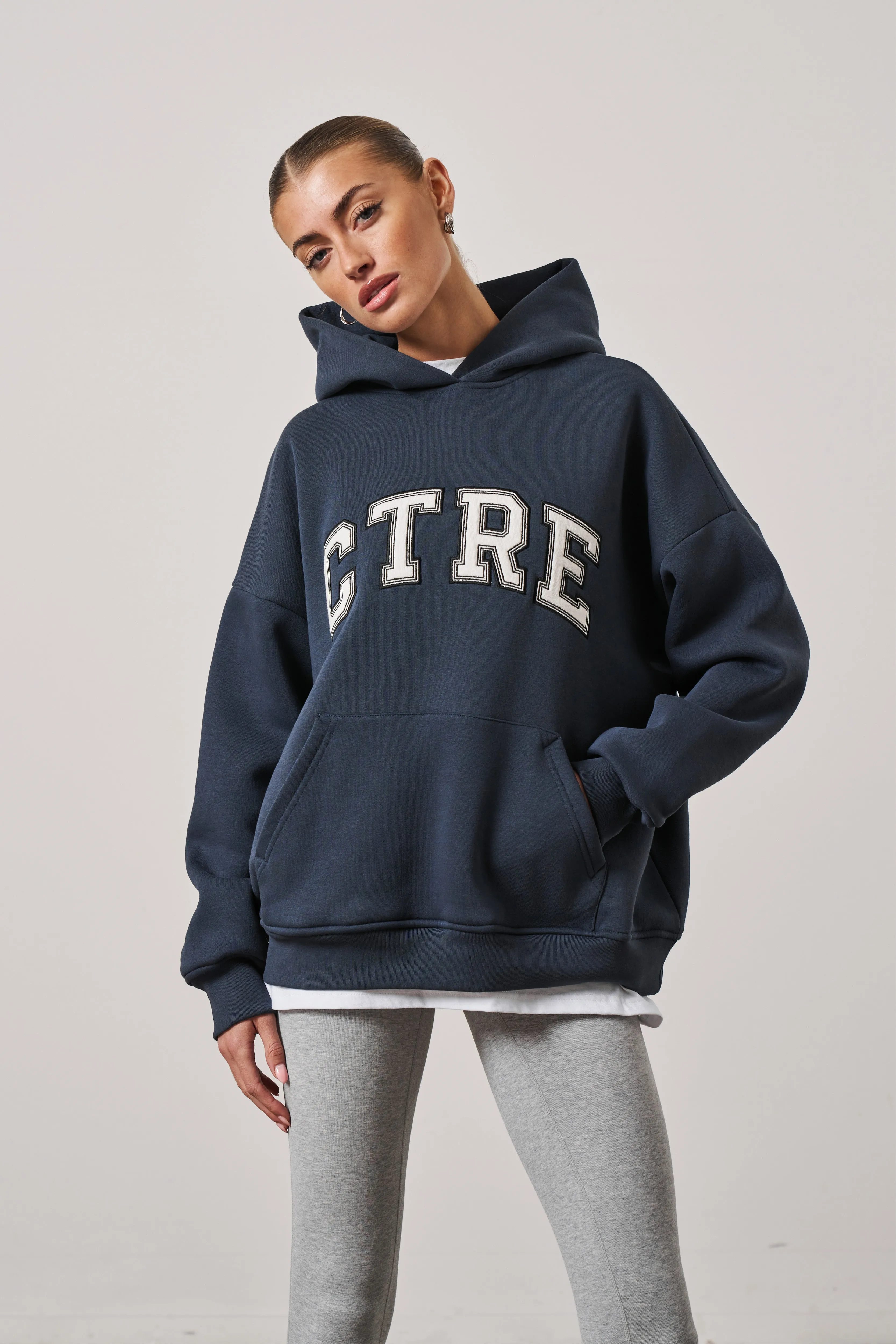 CTRE OVERSIZED HOODIE - NAVY