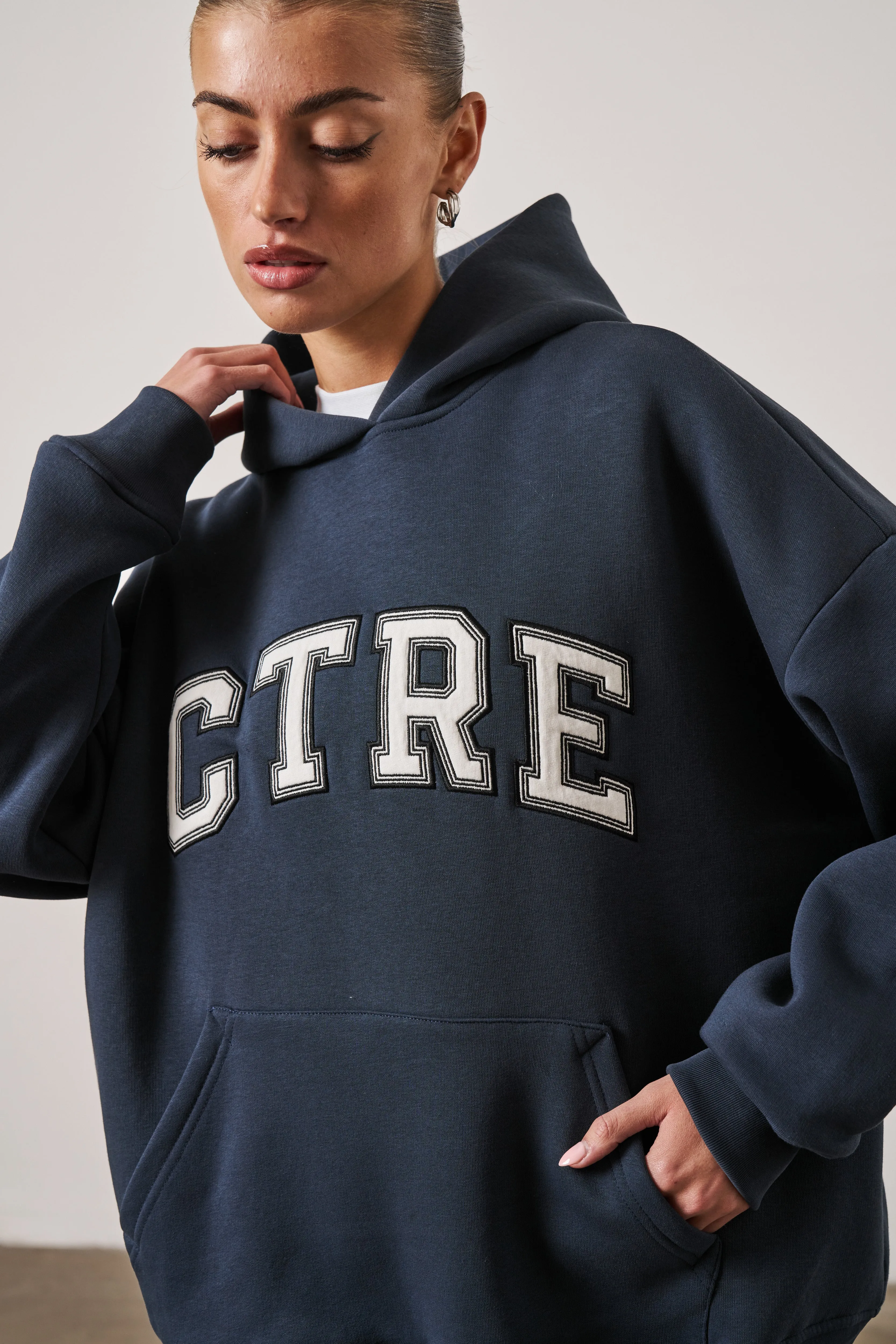 CTRE OVERSIZED HOODIE - NAVY