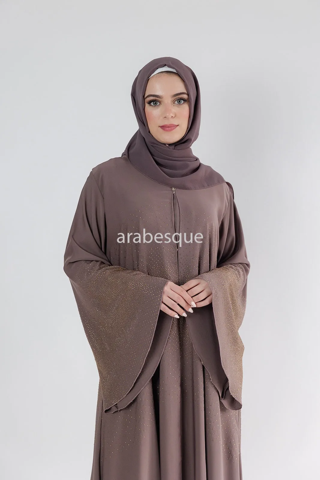 Luxury Nida Embellished Open Abaya with wide Sleeve