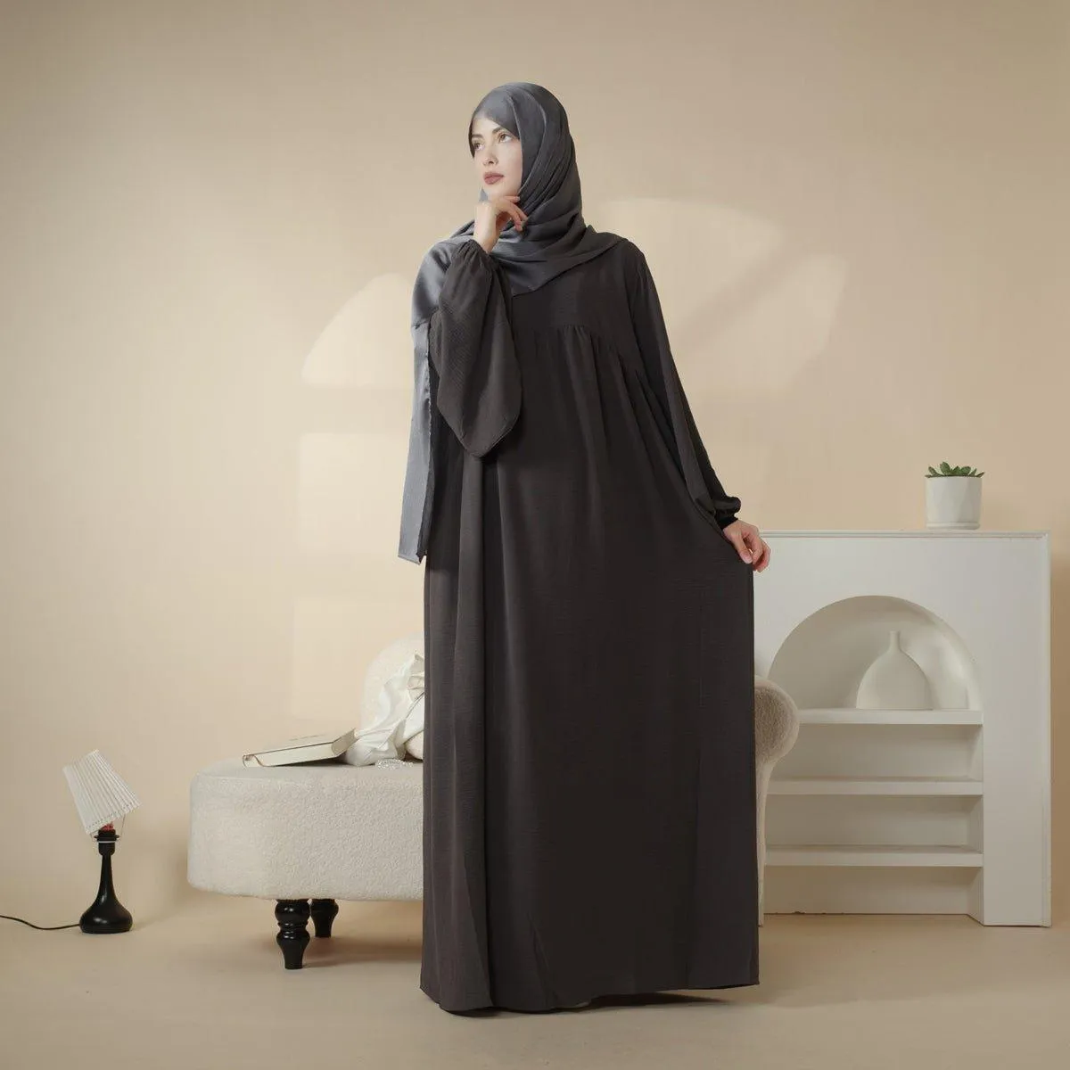 MA027 Reversible Crepe Abaya