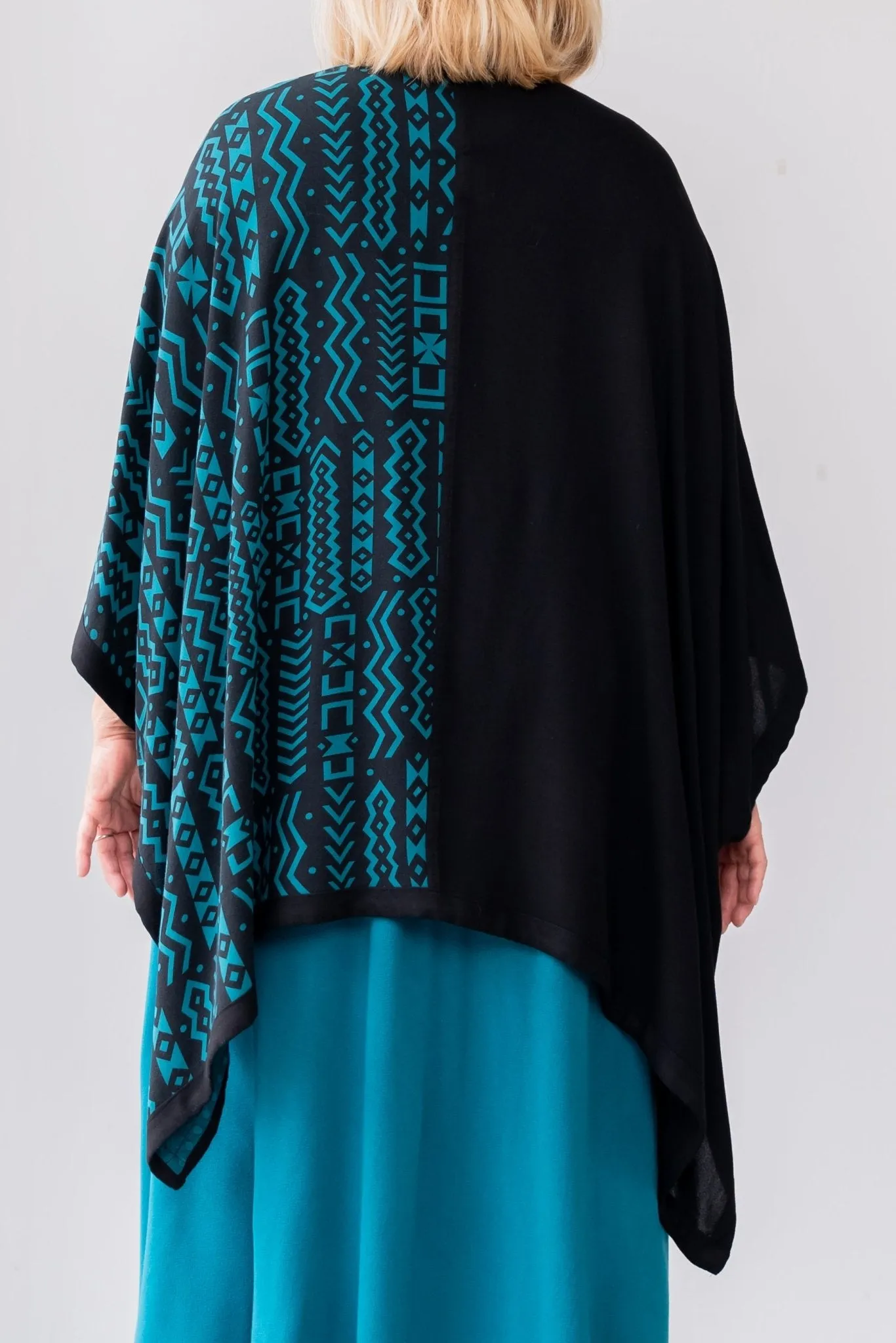 Printed Ruana - Teal