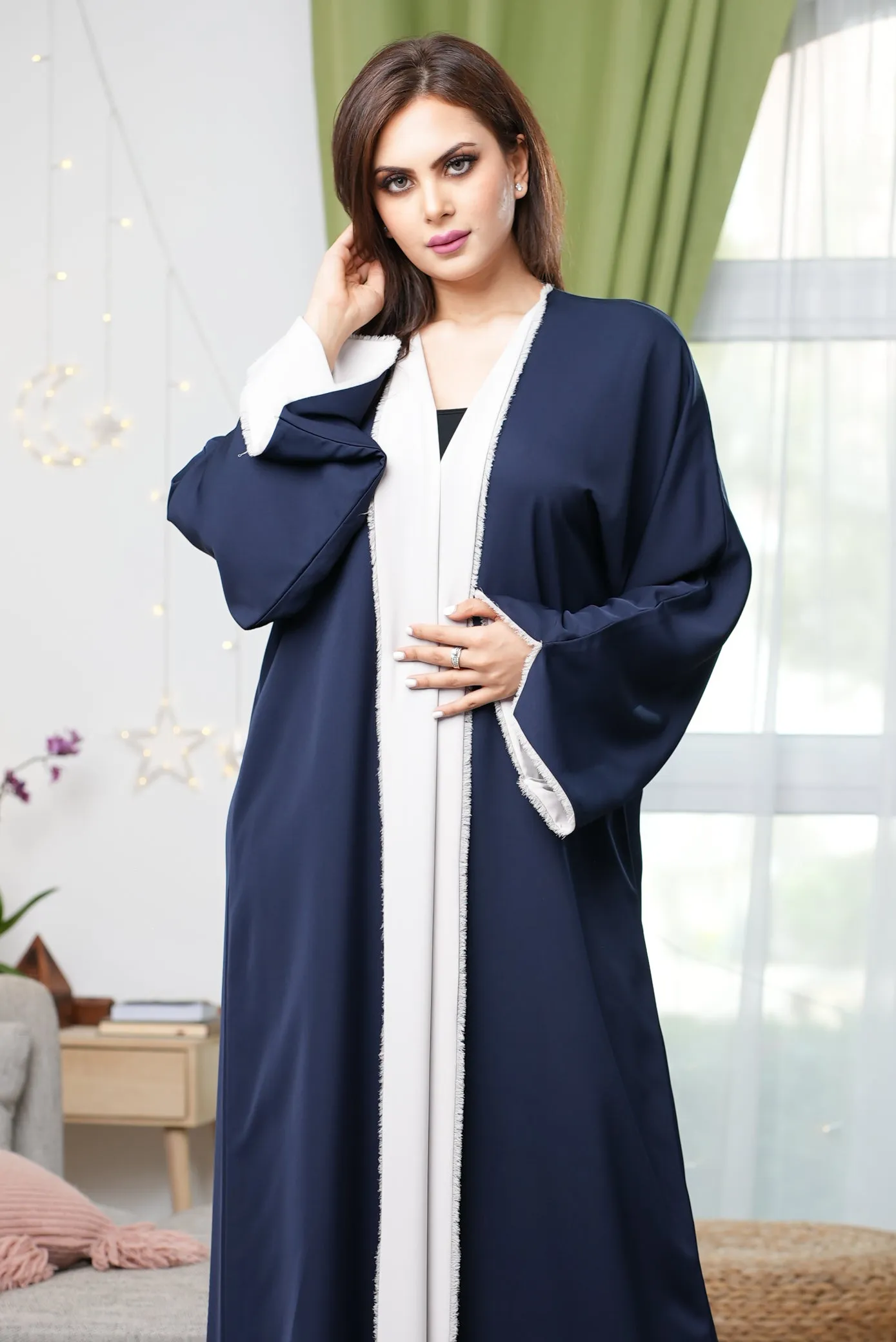 Rida Reversible Navy Abaya