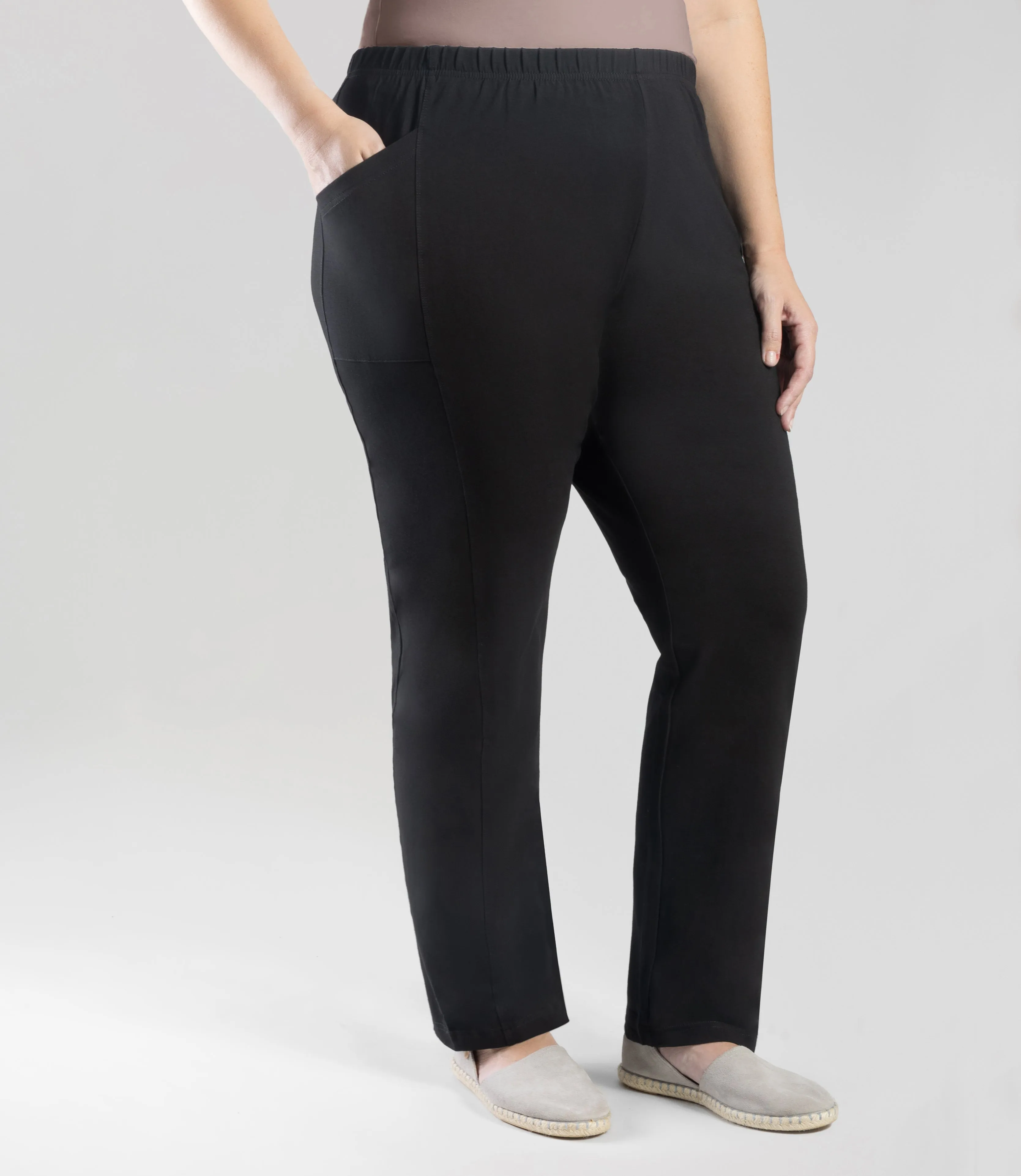 Stretch Naturals Side Pocket Loose Fit Leggings