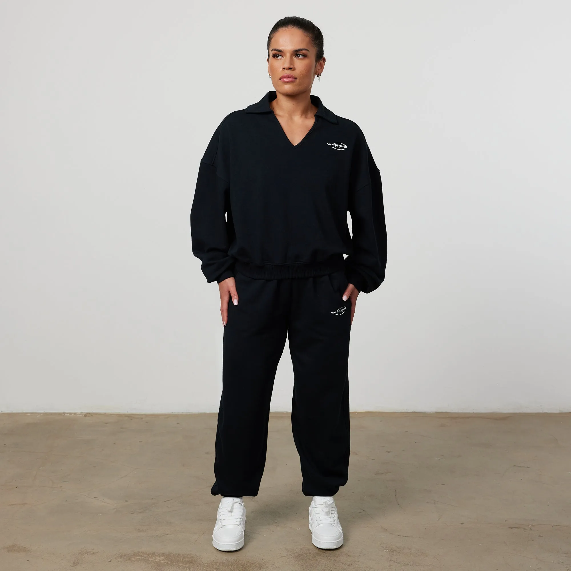 Vanquish Enhance Black Oversized Sweatpants